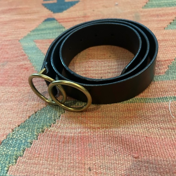 Aritzia is auxiliary black leather belt size Large - Picture 2 of 3
